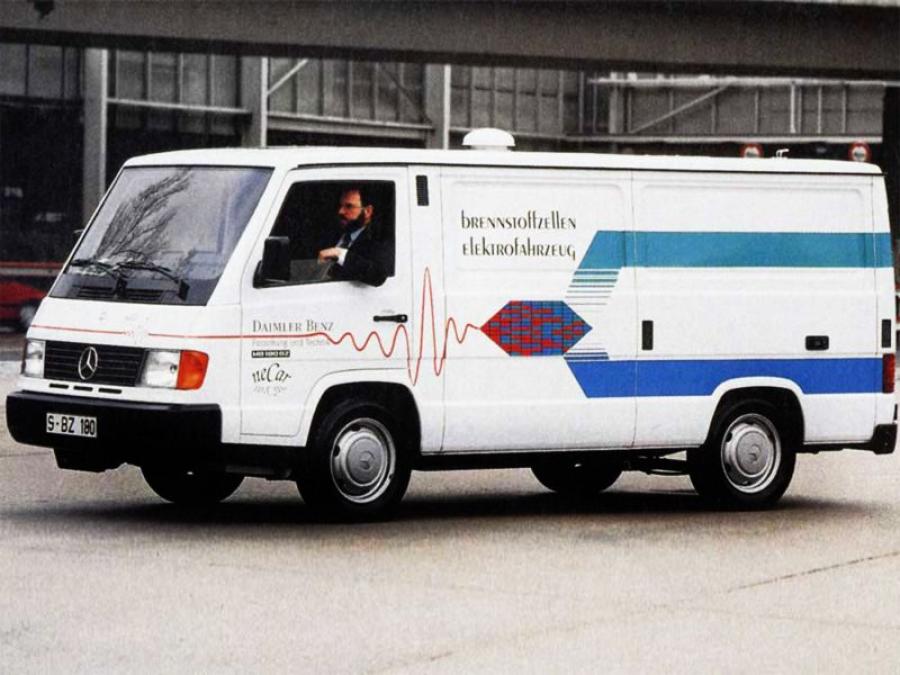  Mercedes-Benz MB100 B2 Elektro Antrieb 1994 года  (фото 3 из 3)